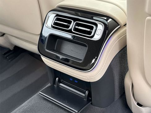 Used 2023 Mercedes-Benz S 500 4MATIC image 19