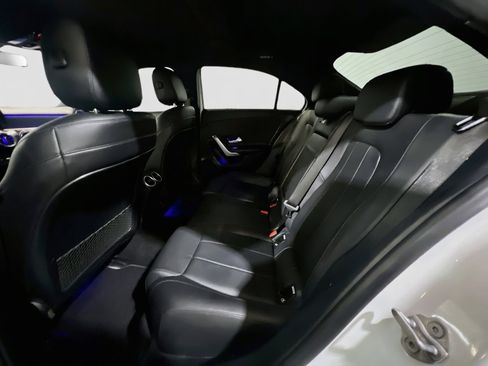 Used 2019 Mercedes-Benz A 220 image 17