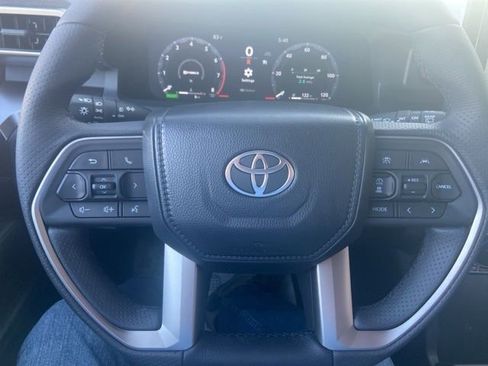 New 2026 Toyota 4Runner TRD Off-Road Premium AWD/4WD image 27