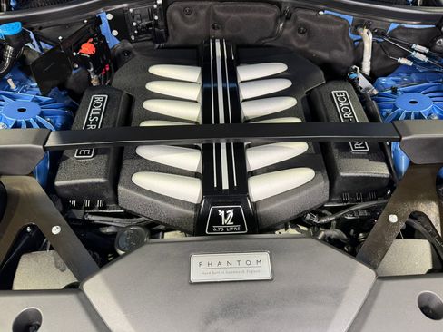 Used 2018 Rolls-Royce Phantom Extended Wheelbase image 48