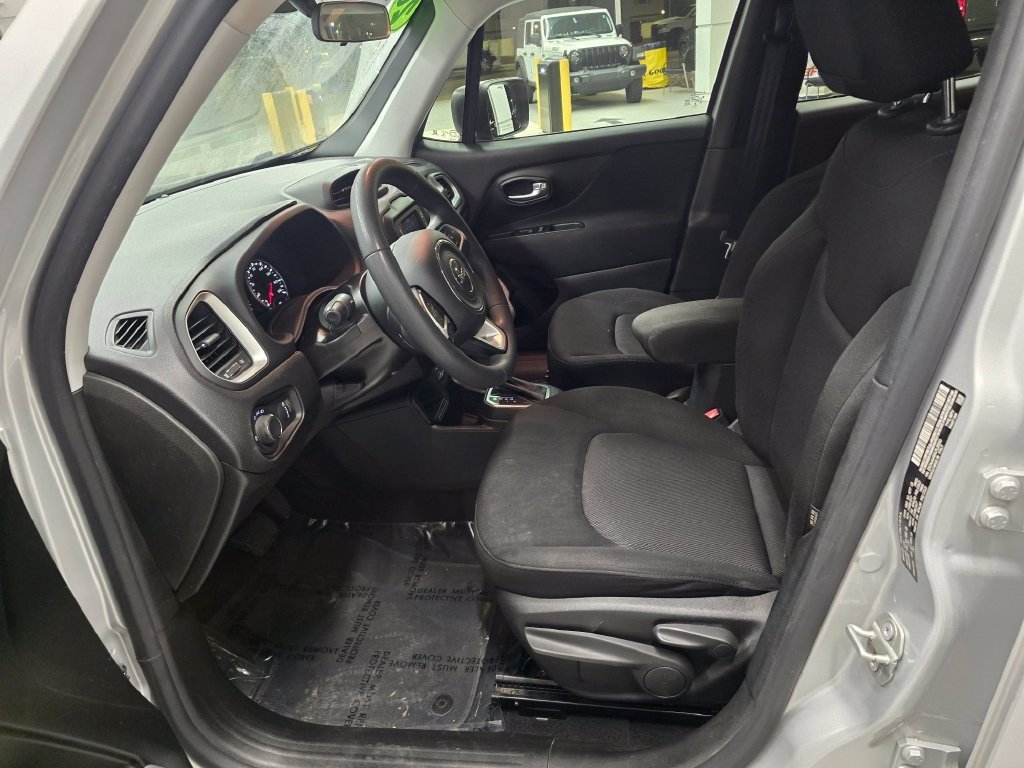 Used 2020 Jeep Renegade Sport w/ Sport Appearance Group FWD image 15