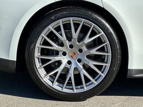 New 2026 Porsche Panamera image 43