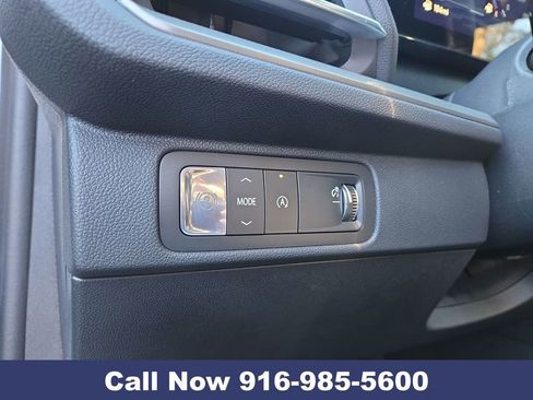 New 2026 Chevrolet Traverse LT image 22