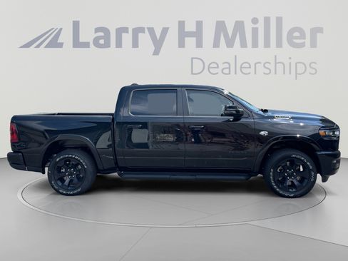 New 2026 RAM 1500 Big Horn AWD/4WD image 6