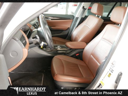 Used 2014 BMW X1 sDrive28i image 2