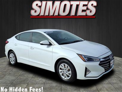 Used 2019 Hyundai Elantra SE w/ Cargo Package