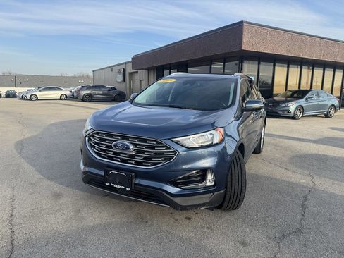 Used 2019 Ford Edge SEL w/ Equipment Group 201A image 2