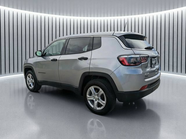 Used 2023 Jeep Compass Sport AWD/4WD image 6