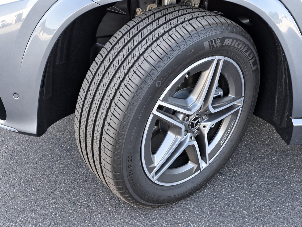 New 2026 Mercedes-Benz GLE 450 4MATIC image 11