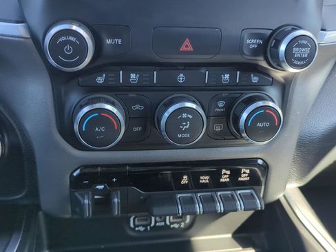 Used 2020 RAM 1500 Laramie w/ Sport Appearance Package AWD/4WD image 29