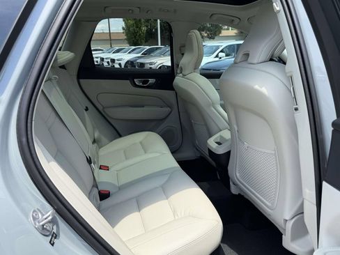 Used 2024 Volvo XC60 B5 Plus AWD/4WD image 13