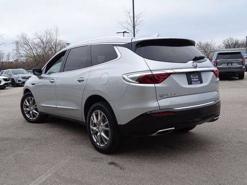 Used 2022 Buick Enclave Premium image 19