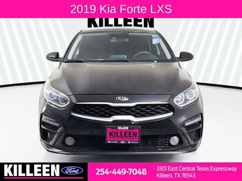 Used 2019 Kia Forte LXS image 2