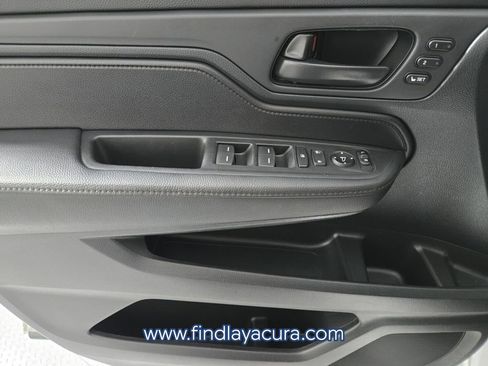 Used 2023 Honda Odyssey Sport image 19