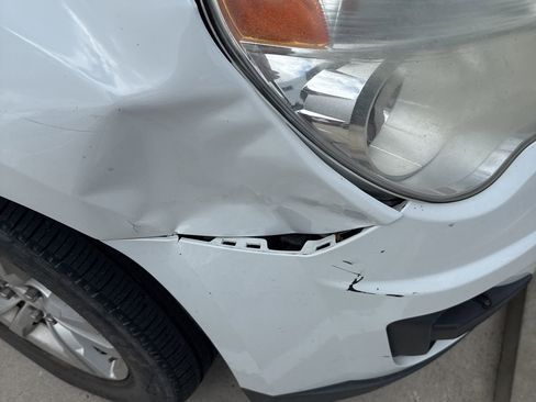 Used 2014 Chevrolet Equinox LT w/ Driver Convenience Package image 31