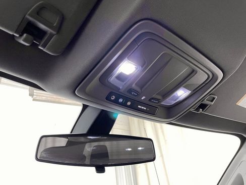 Certified 2020 GMC Sierra 1500 SLE w/ SLE Value Package image 31