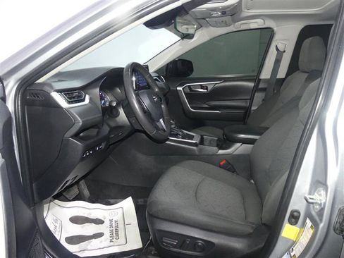 Used 2022 Toyota RAV4 XLE w/ Convenience Package AWD/4WD image 21