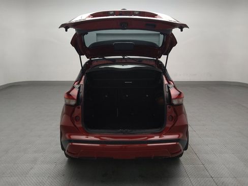 Used 2021 Nissan Kicks SR w/ SR Premium Package FWD image 29