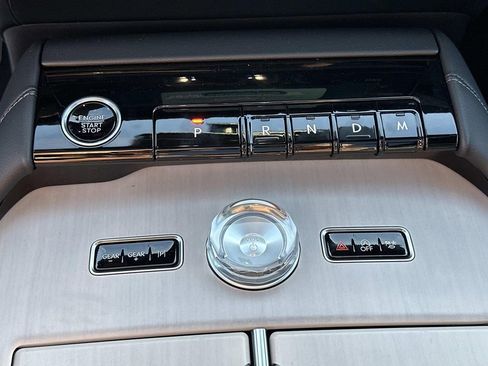 New 2025 Lincoln Navigator Reserve w/ Jet Appearance Package image 35