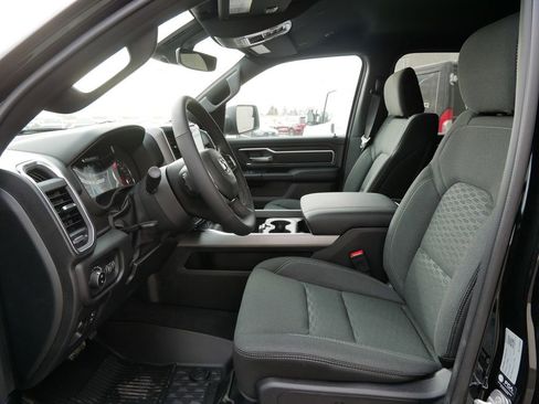 New 2026 RAM 1500 Big Horn AWD/4WD image 5
