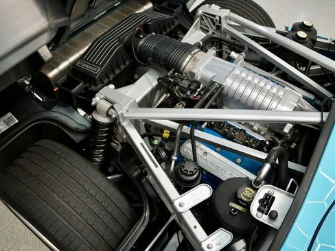 Used 2006 Ford GT image 38