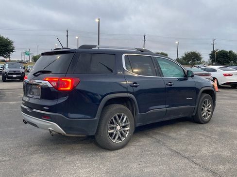 Used 2017 GMC Acadia SLT AWD/4WD image 5
