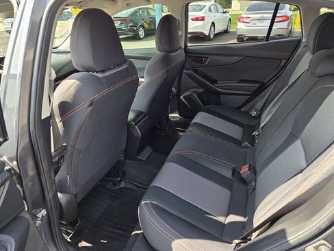 Used 2023 Subaru Crosstrek 2.0i Premium AWD/4WD image 11