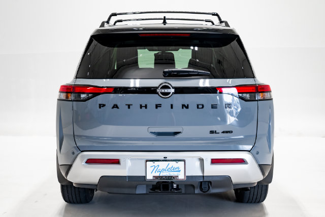 Used 2024 Nissan Pathfinder SL w/ SL Premium Package AWD/4WD image 34