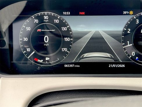 Used 2018 Land Rover Range Rover Velar image 12