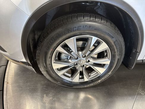 Used 2016 Nissan Murano S w/ Navigation Package image 10