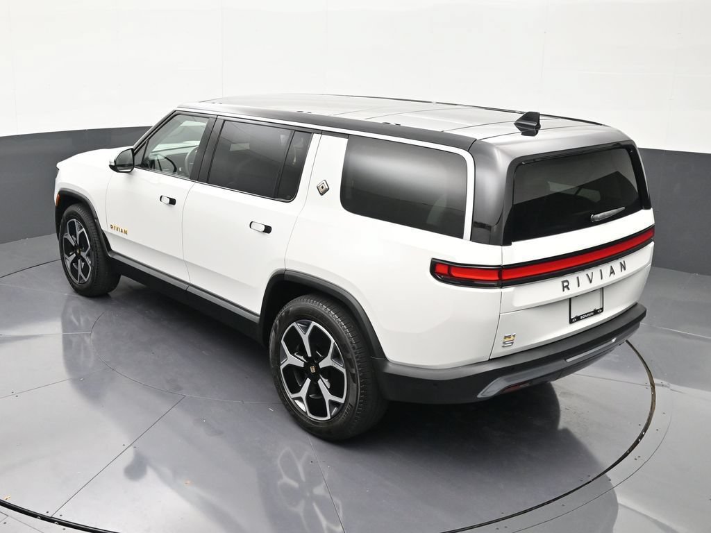 Used 2024 Rivian R1S Adventure Quad AWD/4WD image 15