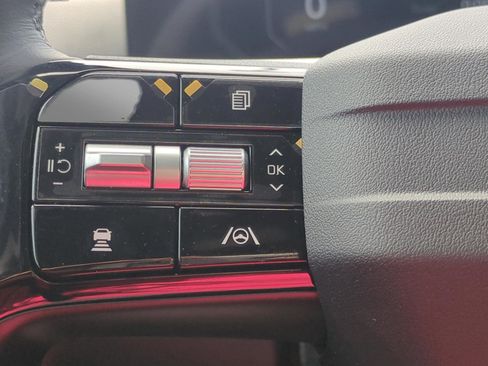 New 2026 Kia Sorento SX image 24