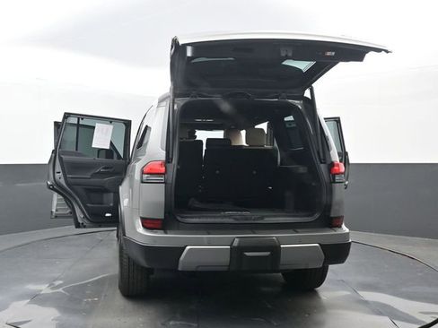 Used 2024 Lexus GX 550 AWD/4WD image 37
