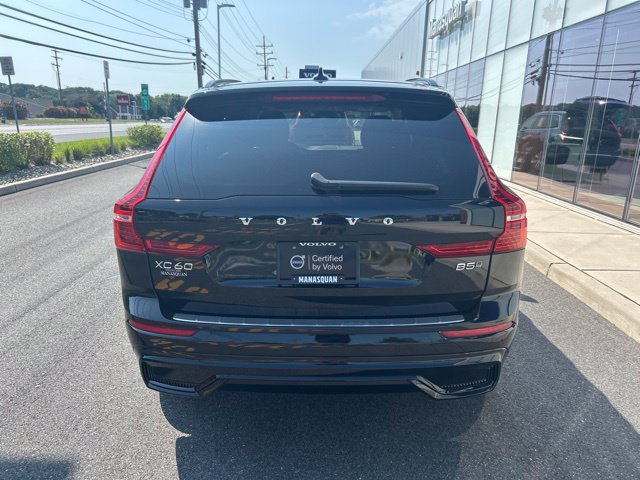 Certified 2024 Volvo XC60 B5 Core w/ Protection Package Premier AWD/4WD image 4