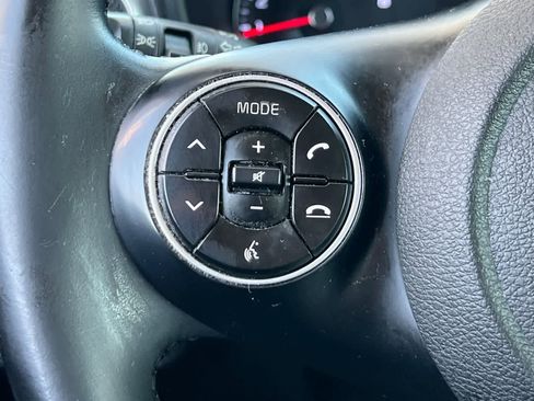 Used 2021 Kia Soul GT-Line image 29