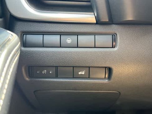 Used 2021 Nissan Rogue SV w/ Premium Package AWD/4WD image 28
