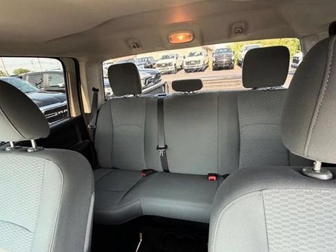Used 2017 RAM 2500 Tradesman w/ Chrome Appearance Group AWD/4WD image 9