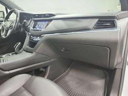 Used 2023 Cadillac XT5 Premium Luxury w/ LPO, Floor Liner Package AWD/4WD image 43