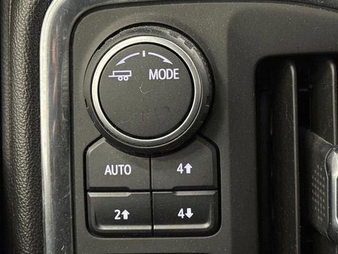 Used 2022 Chevrolet Silverado 1500 LT Trail Boss w/ LT Trail Boss Premium Package image 24