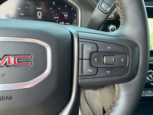 Used 2025 GMC Sierra 2500 AT4 AWD/4WD image 29