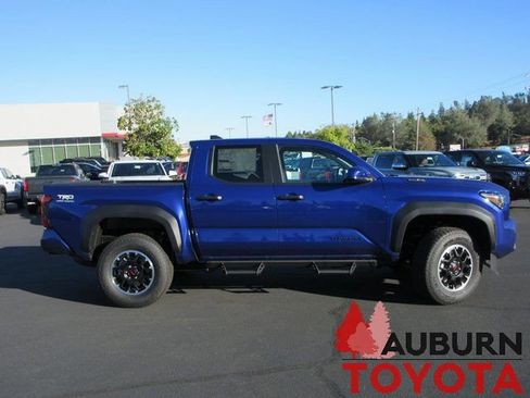 New 2025 Toyota Tacoma TRD Off-Road image 2
