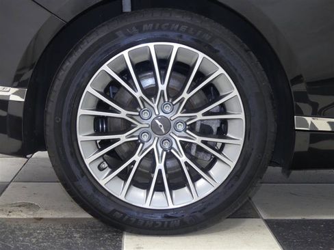 Used 2023 Genesis G80 2.5T image 38