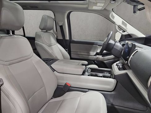 Certified 2025 Ford Expedition Max Active AWD/4WD image 19