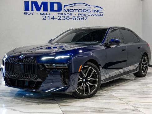 Used 2023 BMW 740i RWD image 2