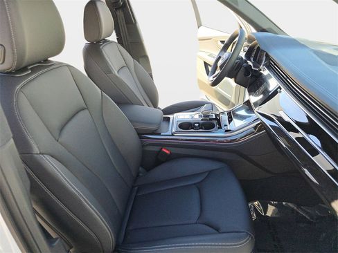 New 2026 Audi Q7 3.0T Premium Plus image 10