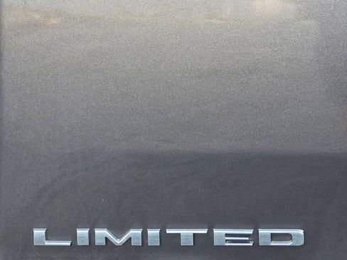 Used 2019 RAM 1500 Limited image 37