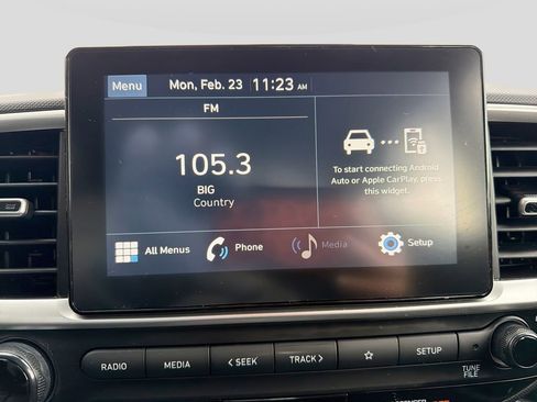 Certified 2022 Hyundai Venue SEL image 22