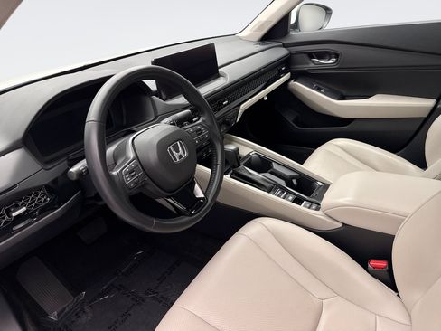 Used 2023 Honda Accord EX-L image 10