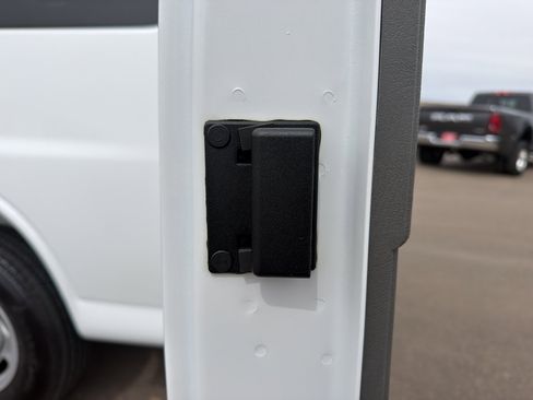 New 2025 GMC Savana 3500 LS RWD image 29