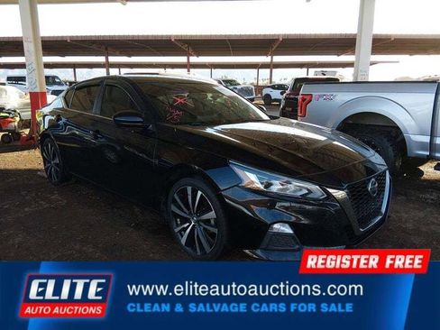 Used 2020 Nissan Altima 2.5 SR FWD image 1